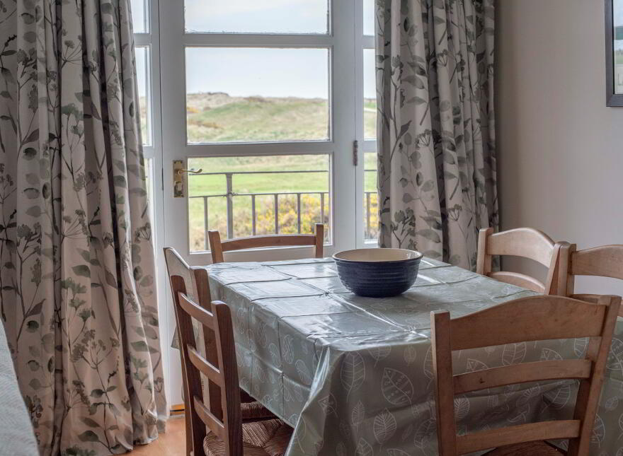 20 The Links, Portrush, BT56 8SX