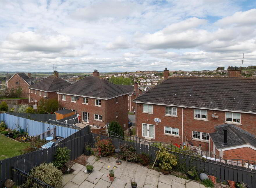 9 Demesne Park, Downpatrick, BT30 6WG