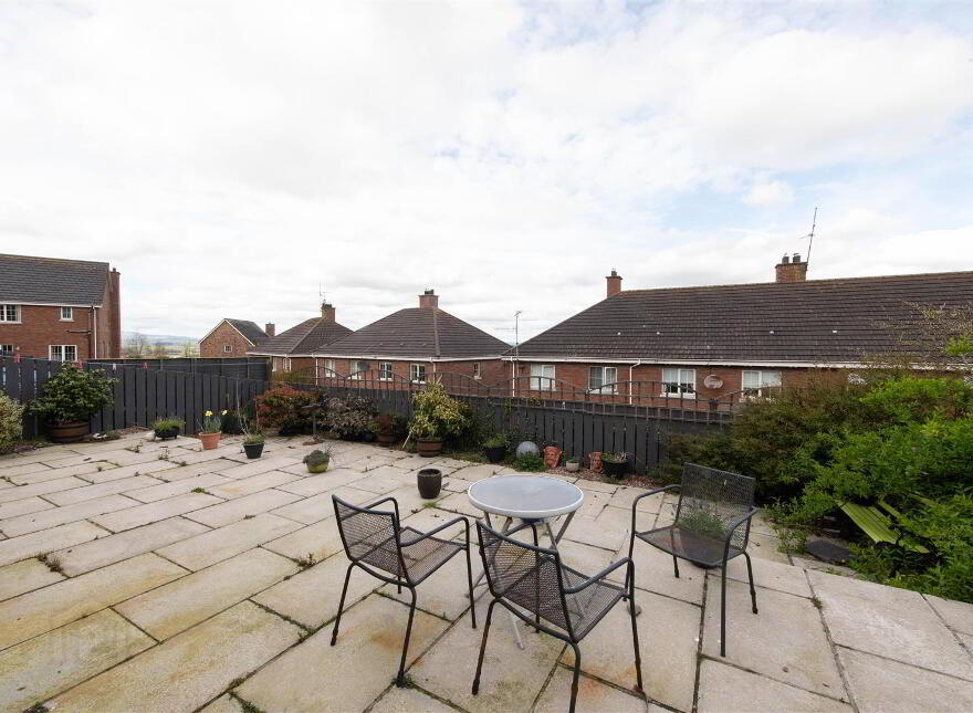 9 Demesne Park, Downpatrick, BT30 6WG