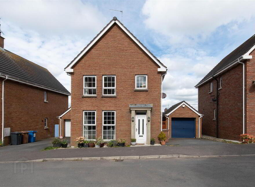 9 Demesne Park, Downpatrick, BT30 6WG