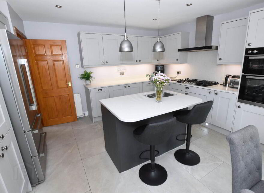 3 Morey Avenue, Donaghadee, BT21 0NN