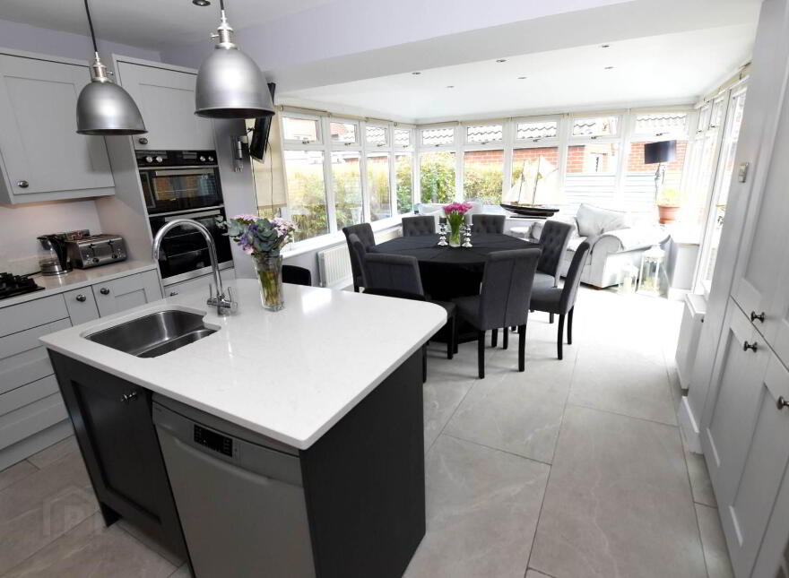 3 Morey Avenue, Donaghadee, BT21 0NN