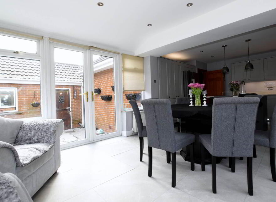 3 Morey Avenue, Donaghadee, BT21 0NN