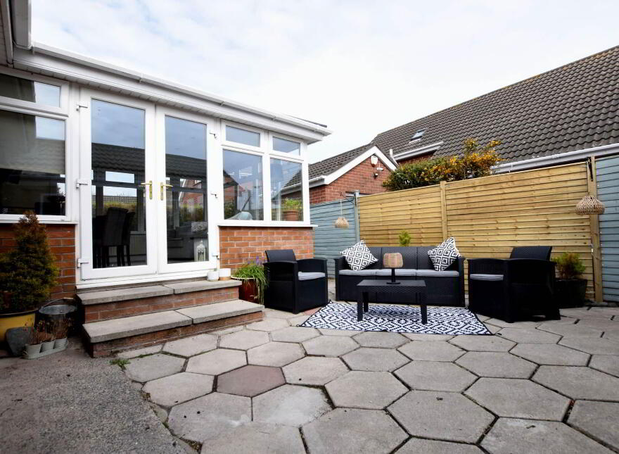 3 Morey Avenue, Donaghadee, BT21 0NN