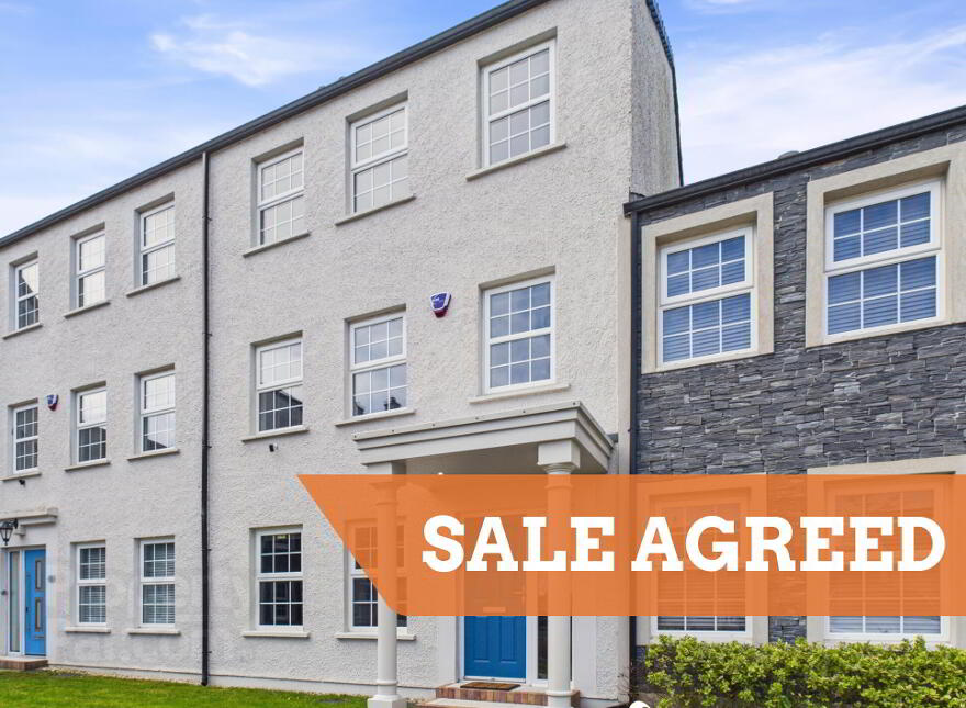 7 The Rocks, Portrush, BT56 8SZ photo