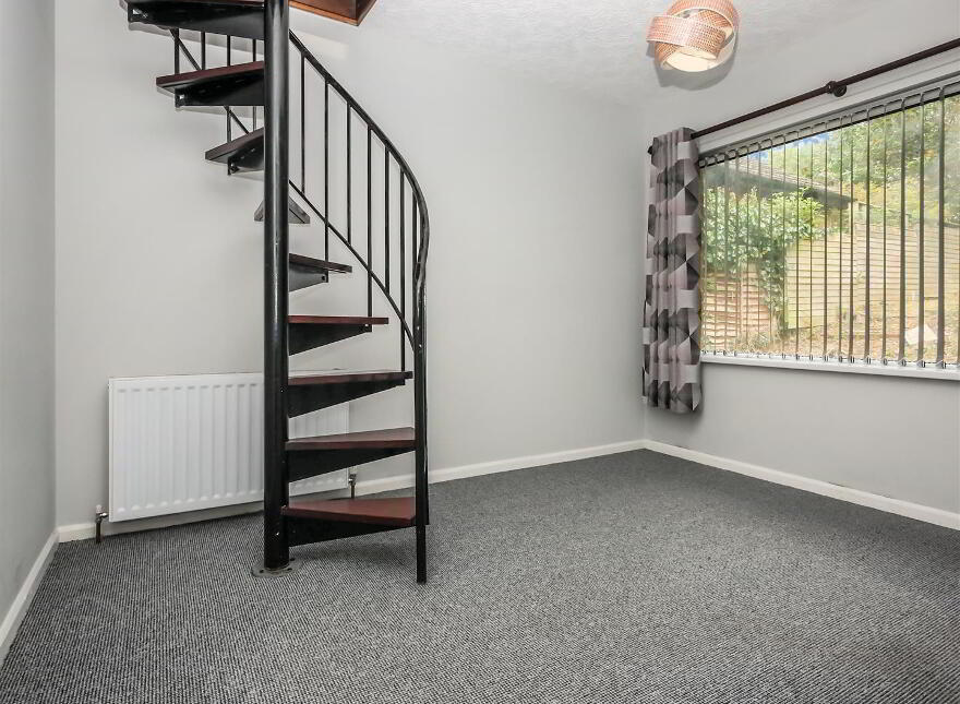 12 Beechill Park East, Saintfield Road, Belfast, BT8 6NX