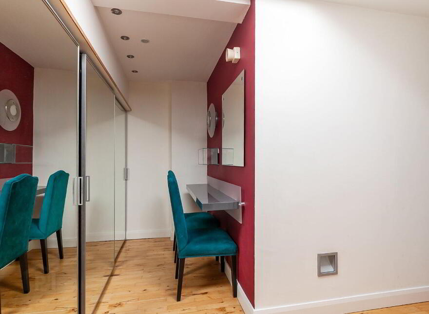 E1 Central Park, 33 Alfred Street, Belfast, BT2 8ED