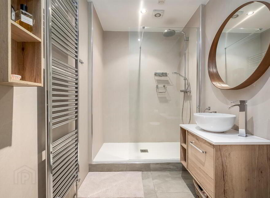 Apt 2, 96 Balmoral Avenue, Belfast, BT9 6NY