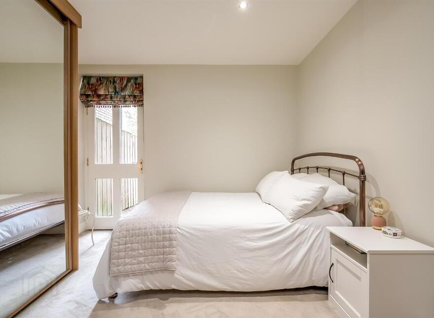 Apt 2, 96 Balmoral Avenue, Belfast, BT9 6NY