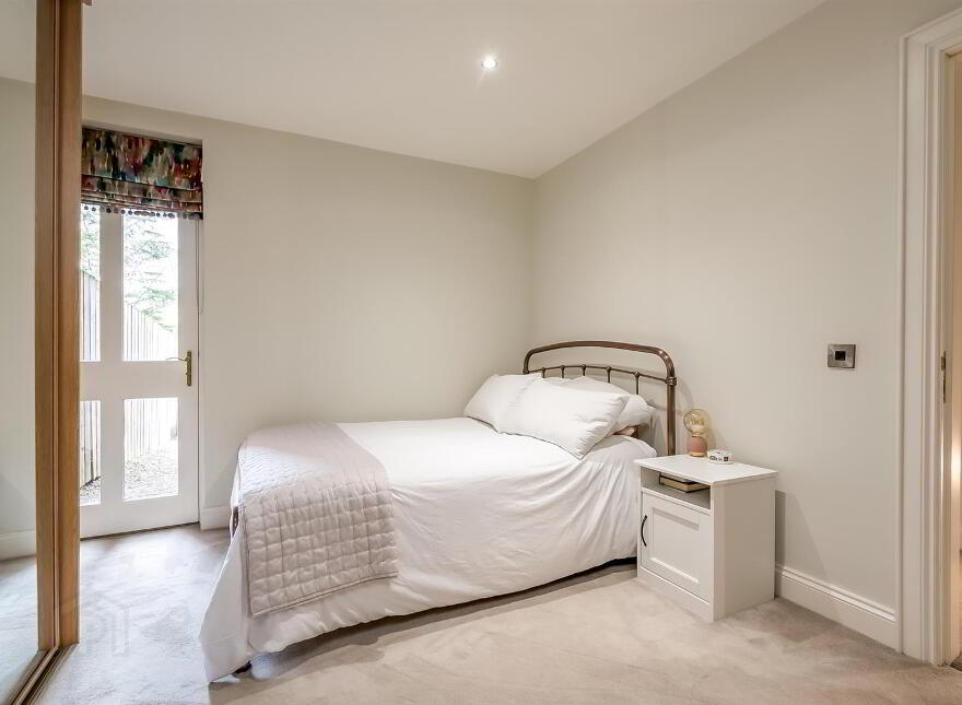 Apt 2, 96 Balmoral Avenue, Belfast, BT9 6NY