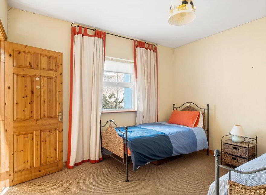 Cushatrough, Connemara, Claddaghduff, H71WA25