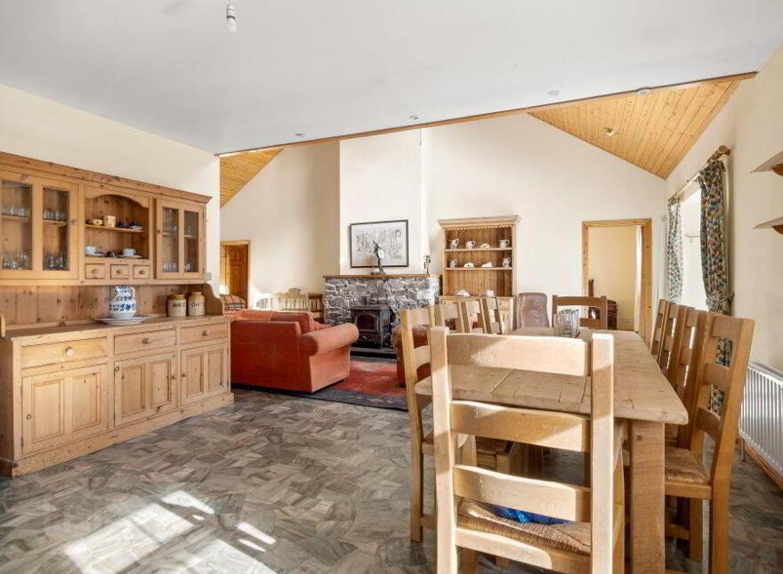 Cushatrough, Connemara, Claddaghduff, H71WA25
