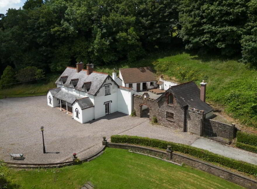 Ballynona Cottage, Ballynona, South, Midleton, P25E009