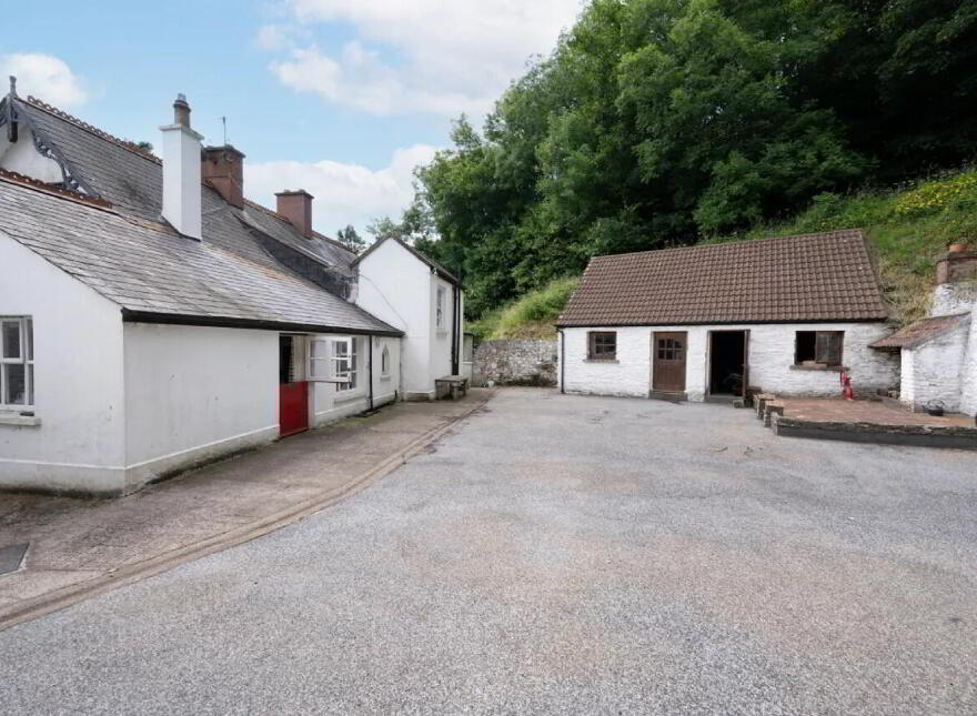 Ballynona Cottage, Ballynona, South, Midleton, P25E009