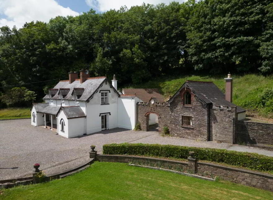Ballynona Cottage, Ballynona, South, Midleton, P25E009