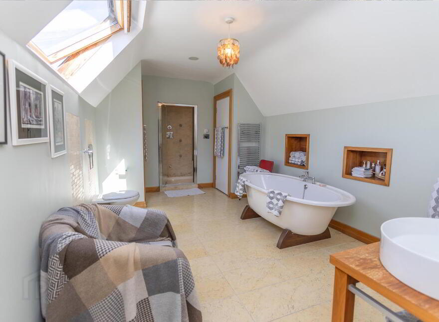 The Pines, 10 Rostrevor Road, Warrenpoint, Newry, BT34 3RT
