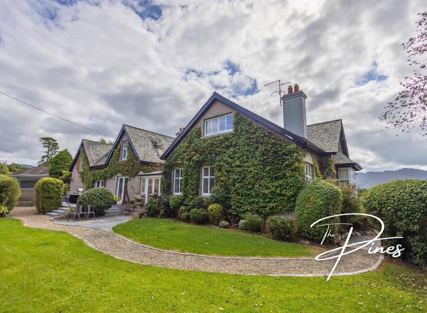 The Pines, 10 Rostrevor Road, Warrenpoint, Newry, BT34 3RT
