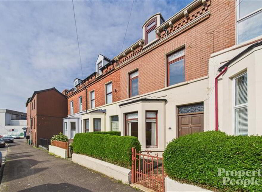 6 Ponsonby Avenue, Belfast, BT15 2LS