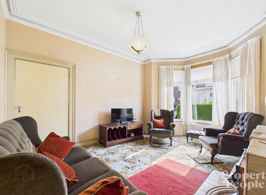 6 Ponsonby Avenue, Belfast, BT15 2LS