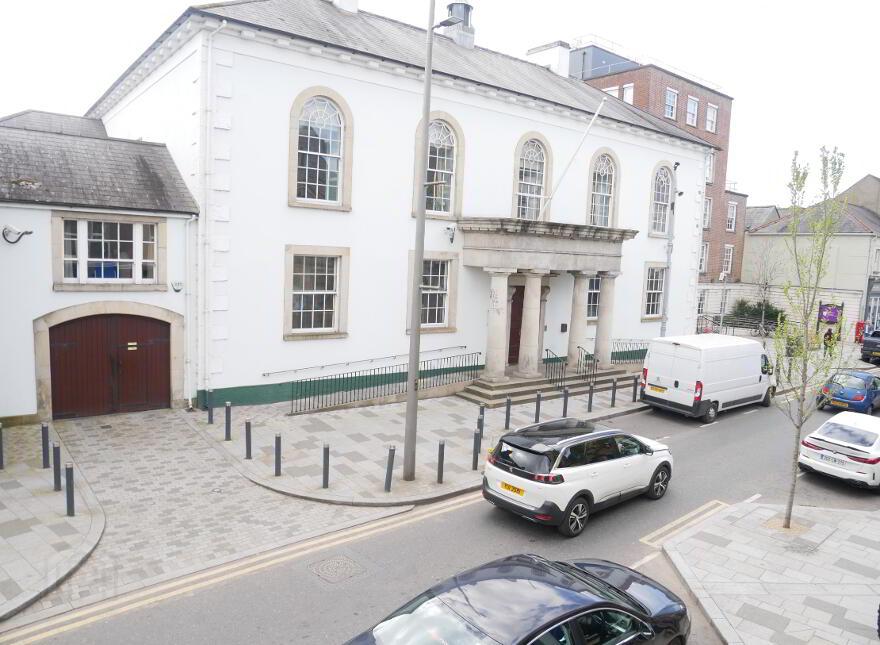 22&22a East Bridge Street, Enniskillen, BT74 7BT