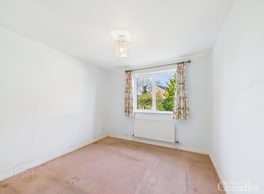 37 Richmond Avenue, Holywood, BT18 9TE