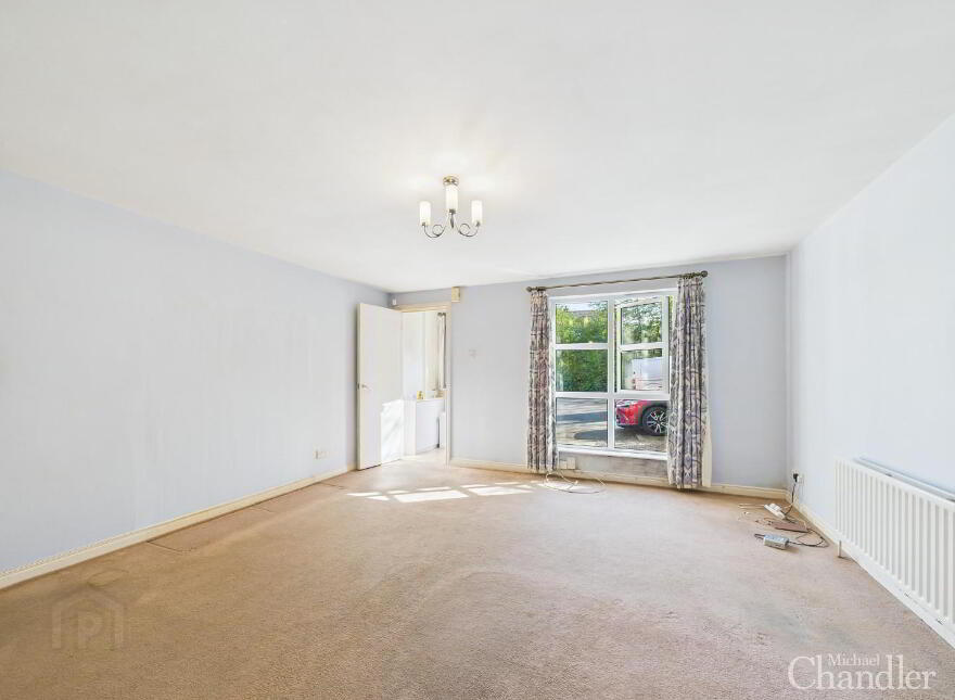 37 Richmond Avenue, Holywood, BT18 9TE