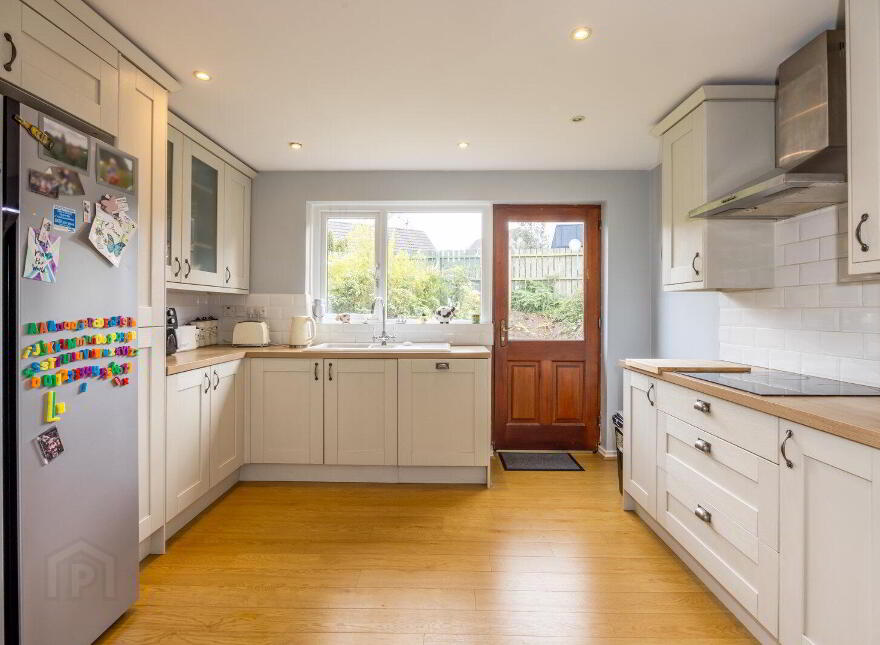 15 Greer Park Drive, Newtownbreda, Belfast, BT8 7YQ