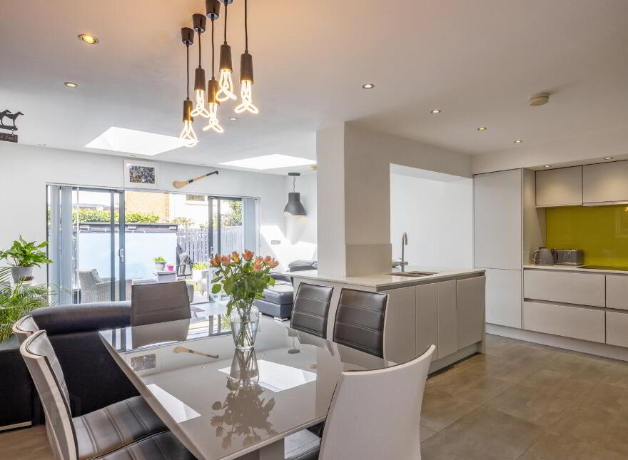 5 Osborne Place, Belfast, BT9 6YP
