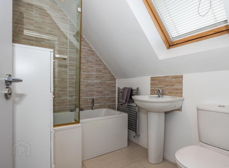 5 Osborne Place, Belfast, BT9 6YP