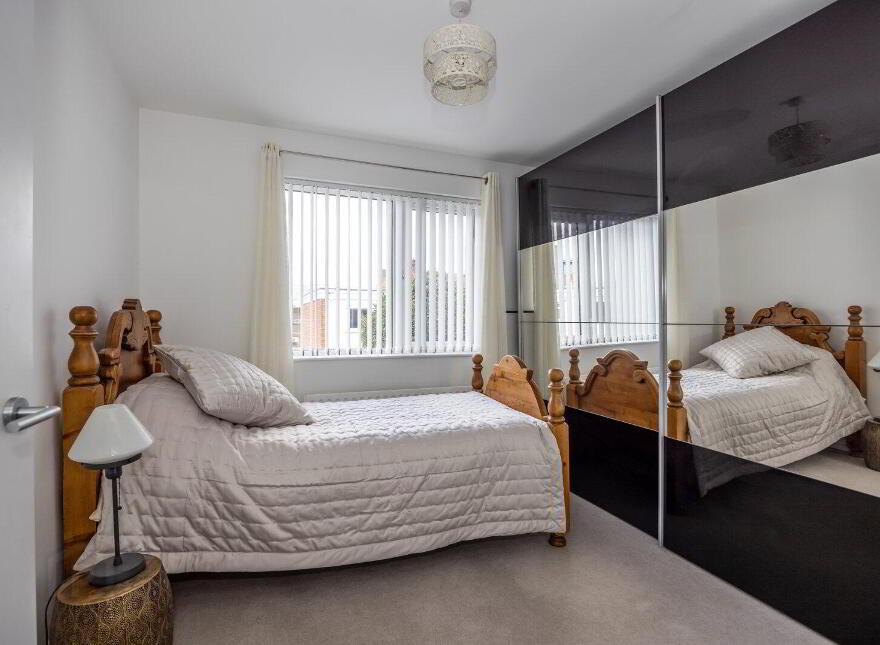5 Osborne Place, Belfast, BT9 6YP