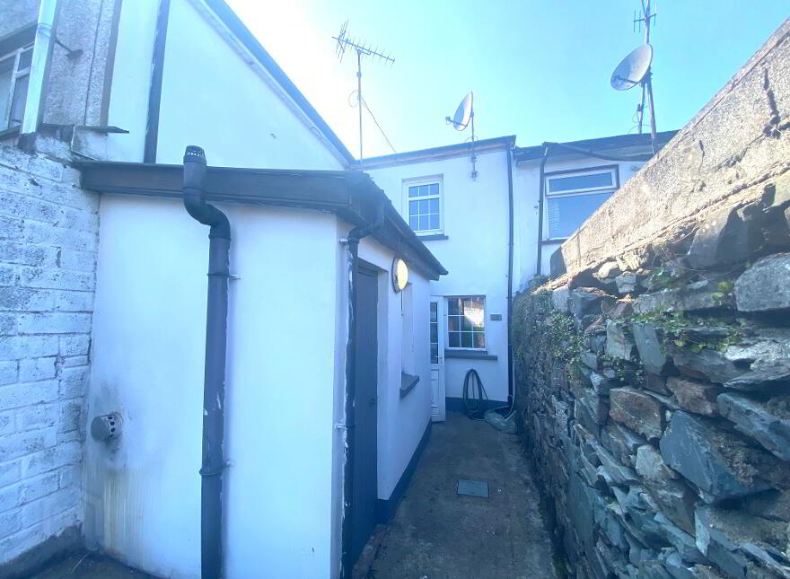 9 York Street, Castleblayney