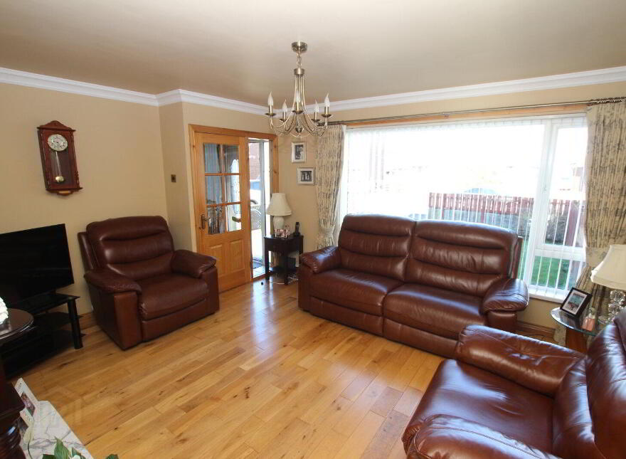 8 Richmond Crescent, Newtownabbey, BT36 5LG