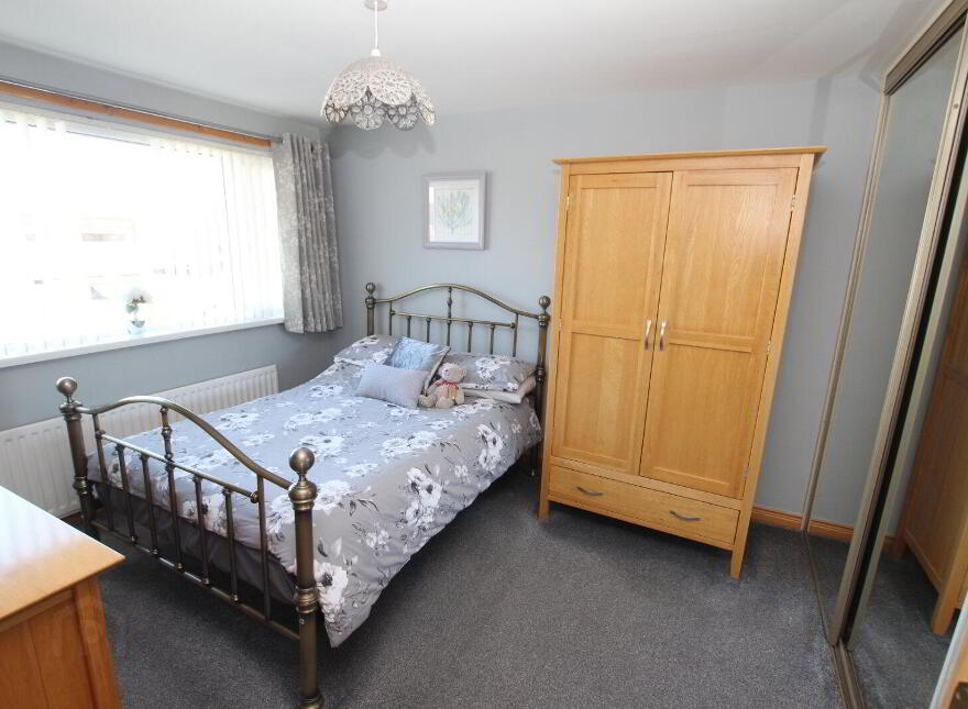 8 Richmond Crescent, Newtownabbey, BT36 5LG