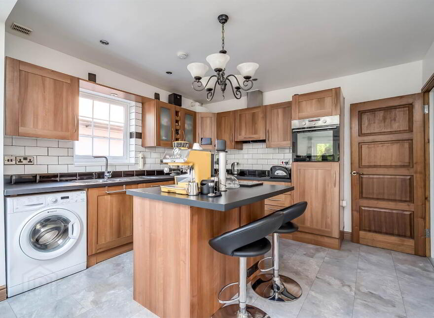 11 Newtownards Road, Comber, BT23 5AZ