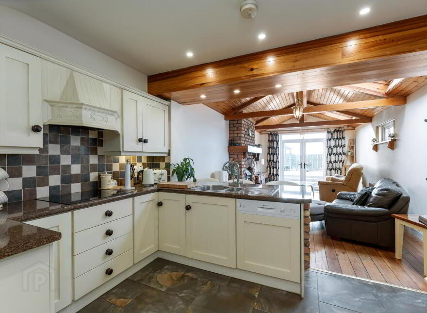 32 Heathermount Court, Comber, Newtownards, BT23 5NT