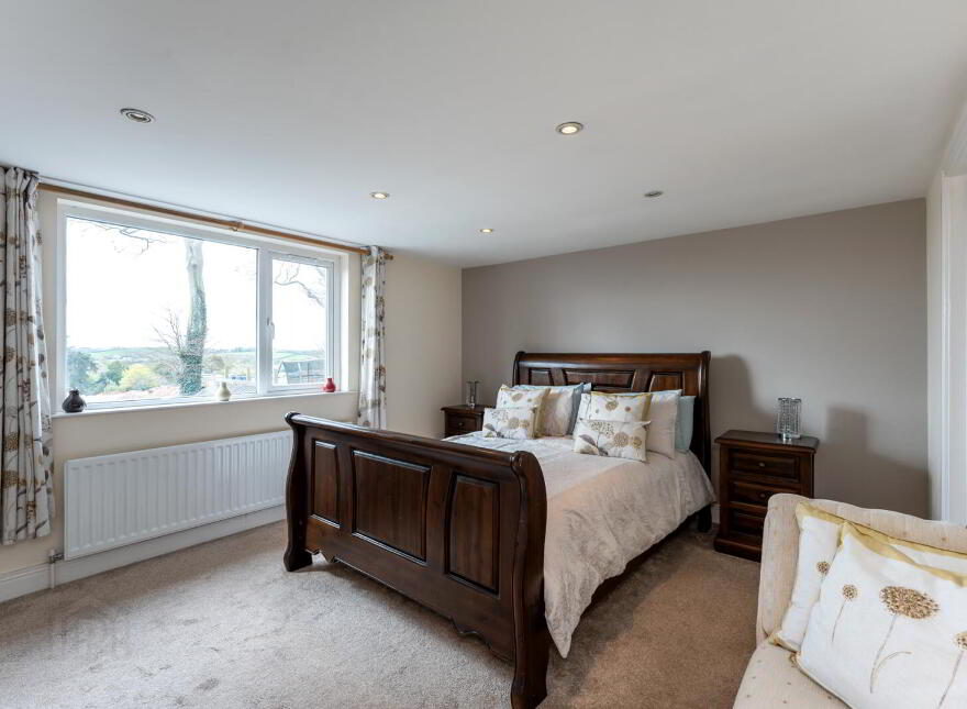 32 Heathermount Court, Comber, Newtownards, BT23 5NT