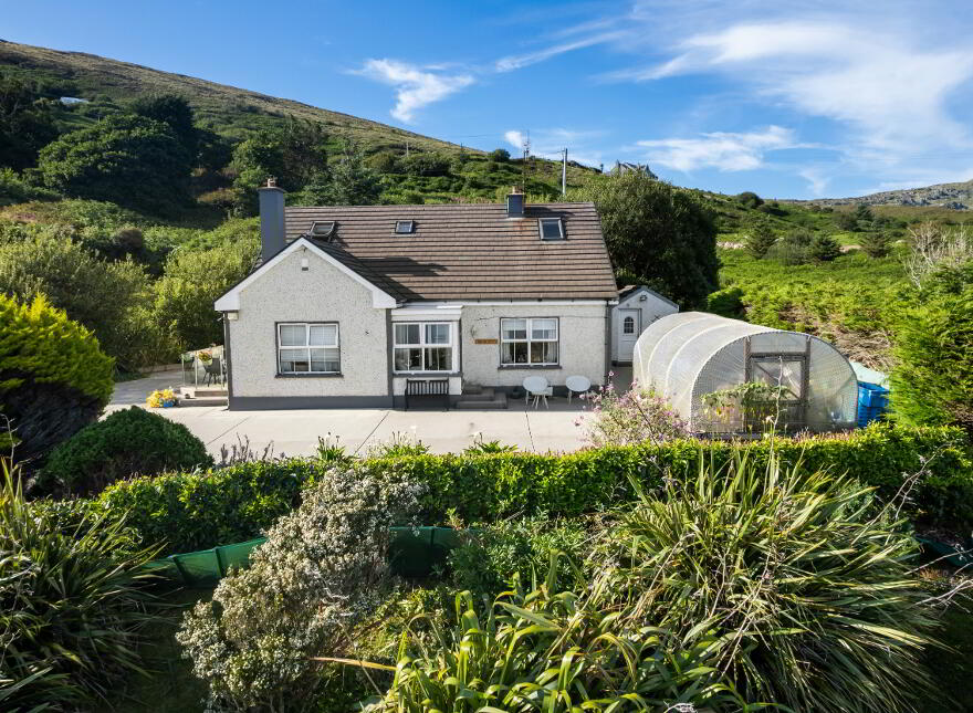 Croaghbeg, Kilcar, F94YR58 photo