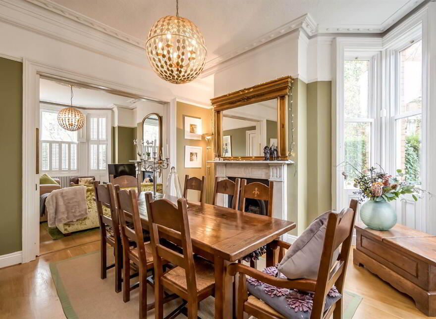 20 Knockbreda Road, Rosetta, Belfast, BT6 0JA