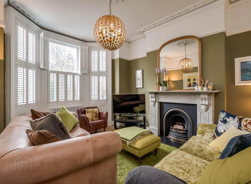 20 Knockbreda Road, Rosetta, Belfast, BT6 0JA