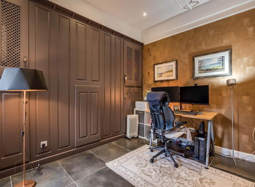20 Knockbreda Road, Rosetta, Belfast, BT6 0JA