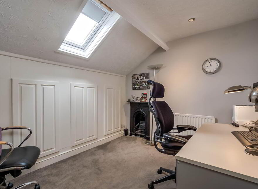 20 Knockbreda Road, Rosetta, Belfast, BT6 0JA