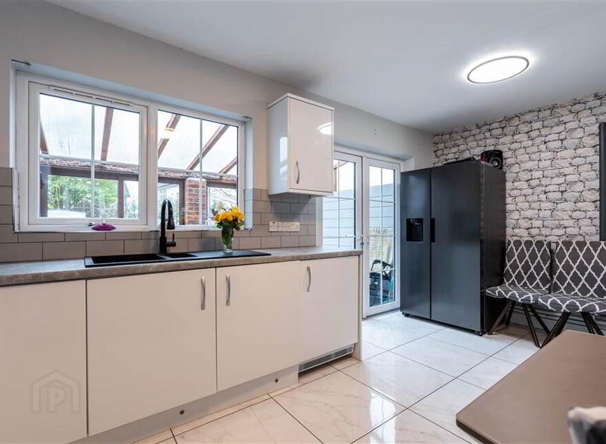 23 Frys Meadow, Ballymena, BT43 7BU