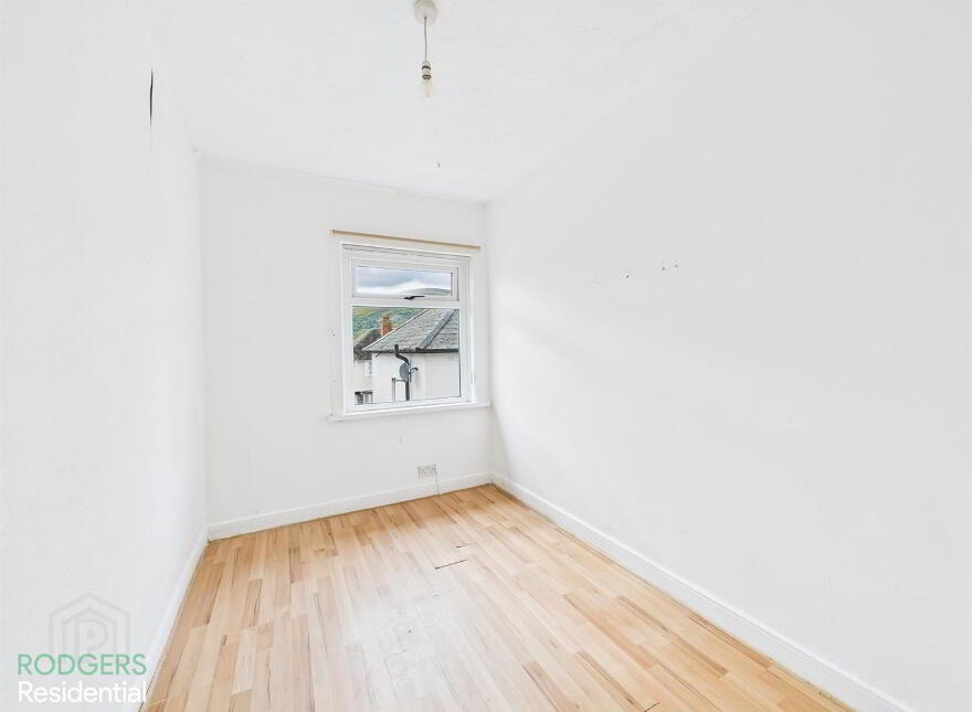 64 Rutherglen Street, Belfast, BT13 3LS