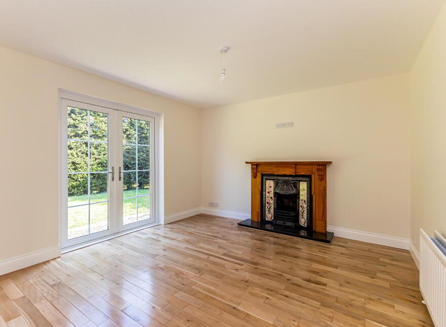26c Lough Road, Ballinderry, Lisburn, BT28 2JY