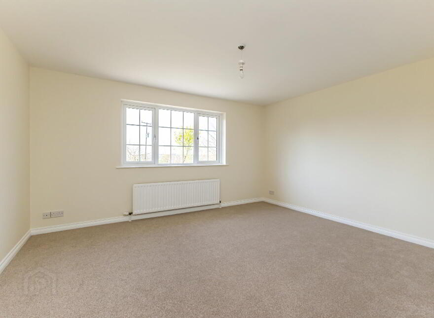 26c Lough Road, Ballinderry, Lisburn, BT28 2JY