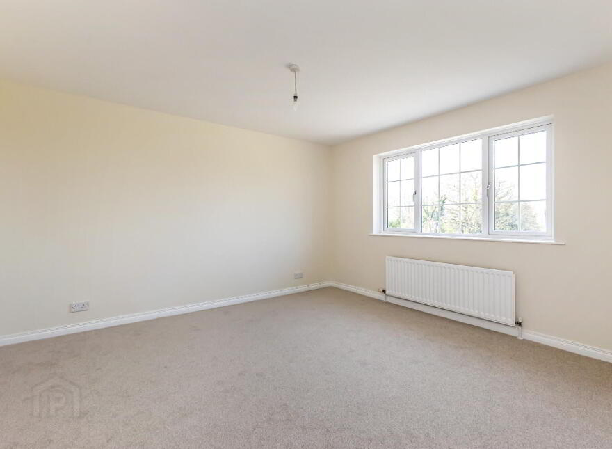26c Lough Road, Ballinderry, Lisburn, BT28 2JY