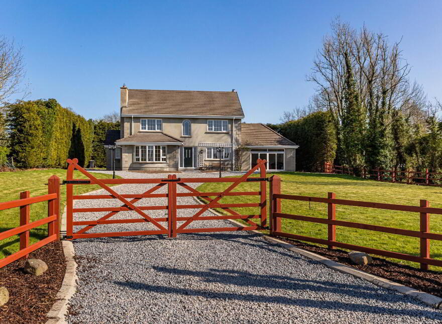 26c Lough Road, Ballinderry, Lisburn, BT28 2JY