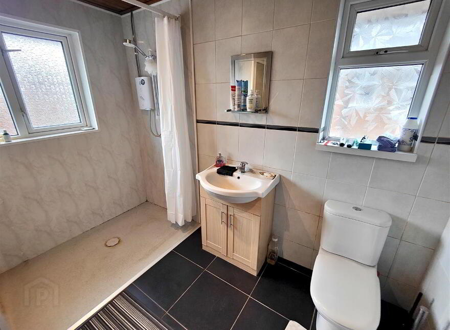 36 Jellicoe Drive, Belfast, BT15 3LA