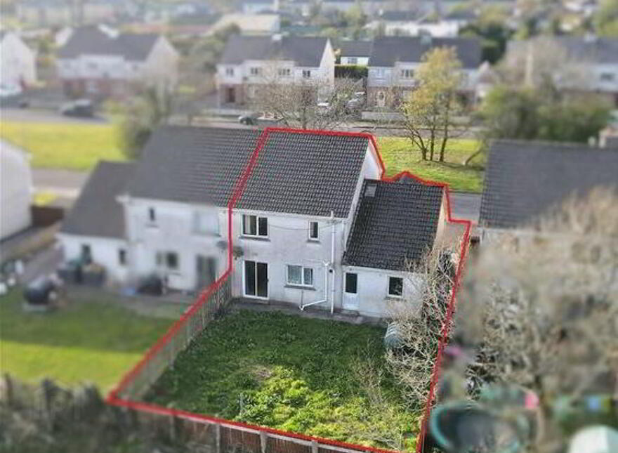 10 Woodside Park, Ballaghaderreen, F45X786