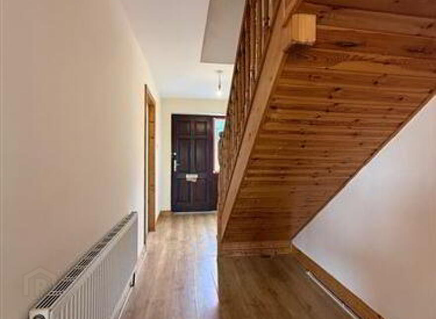 10 Woodside Park, Ballaghaderreen, F45X786